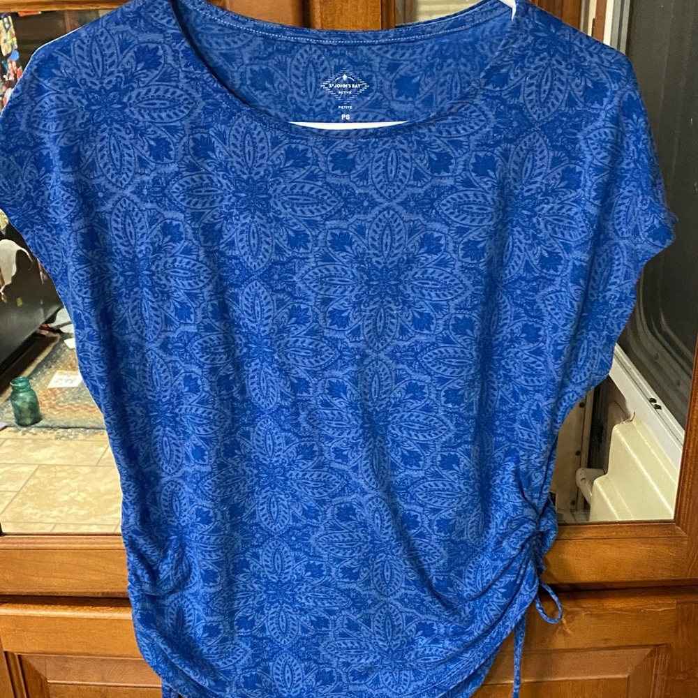 St. John's Bay Blue Patterned Flutter Sleeve Top Ties at Sides PS Summer Fall